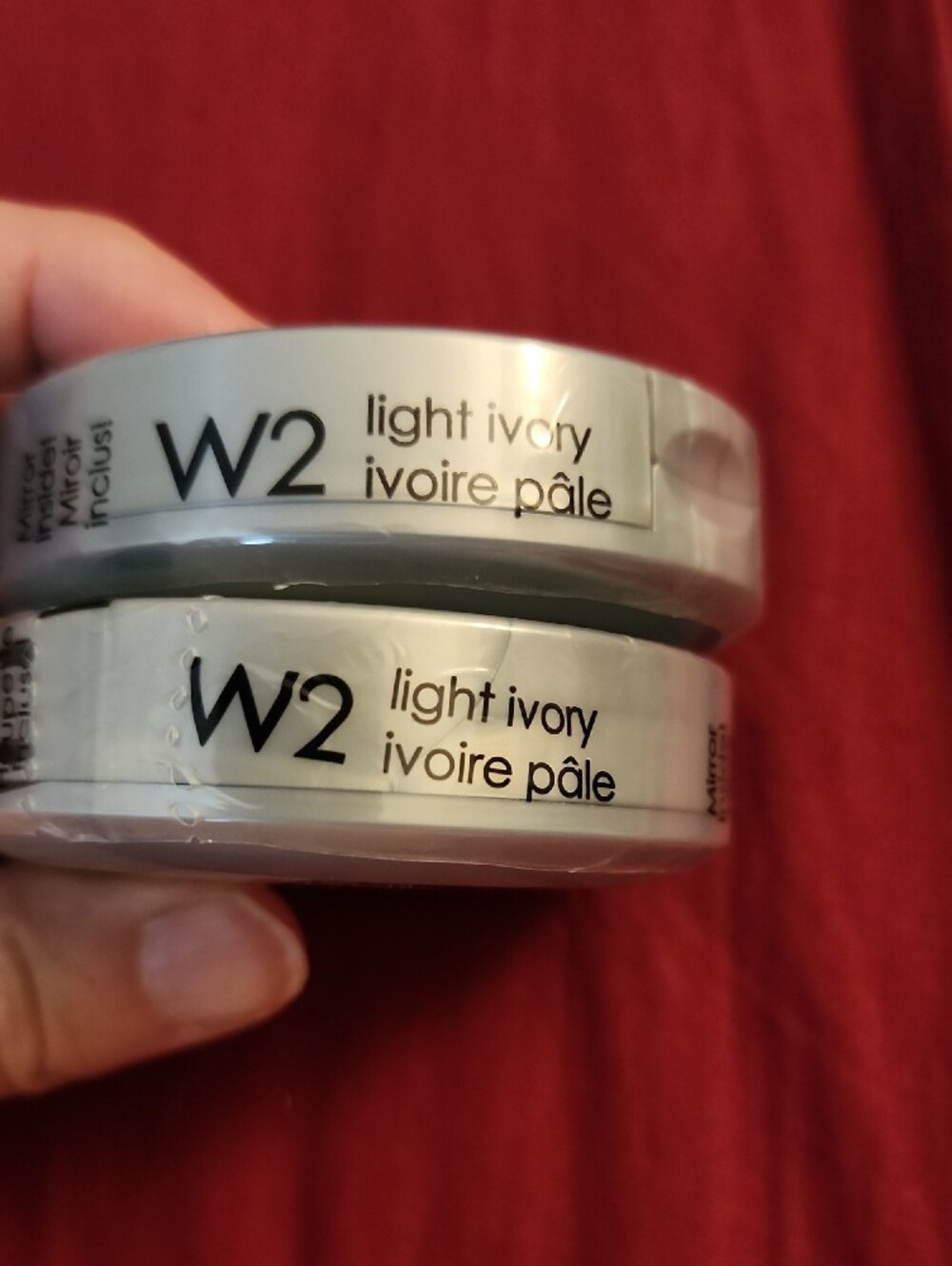 2x True Match Powder - Picture 2 of 4